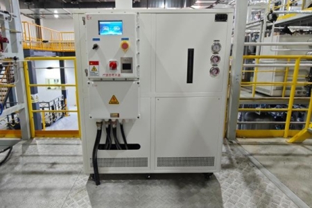 制冷控溫設(shè)備制冷介質(zhì)怎么選擇？