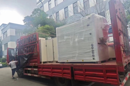 使用反應(yīng)釜高低溫一體機時要注意這些環(huán)境因素！