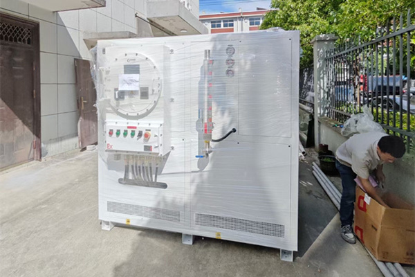 防爆高低溫一體機(jī)的結(jié)構(gòu)特點(diǎn)、使用環(huán)境、安裝與調(diào)試